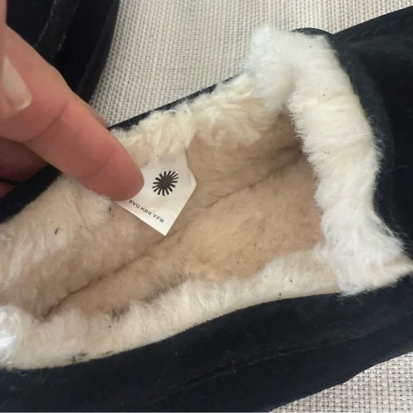 UGG MENS ASCOT suede SLIPPERS - Picture 9 of 10